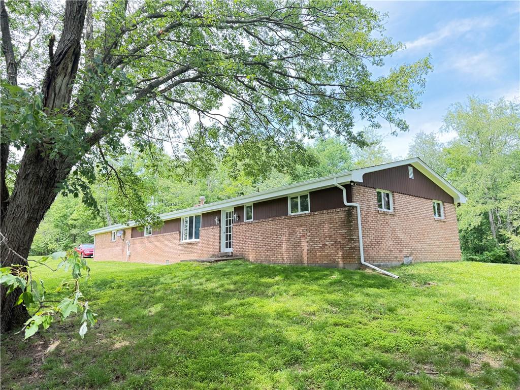 207 Munntown Road Eighty Four, PA 15330 - Photo 1 of 19