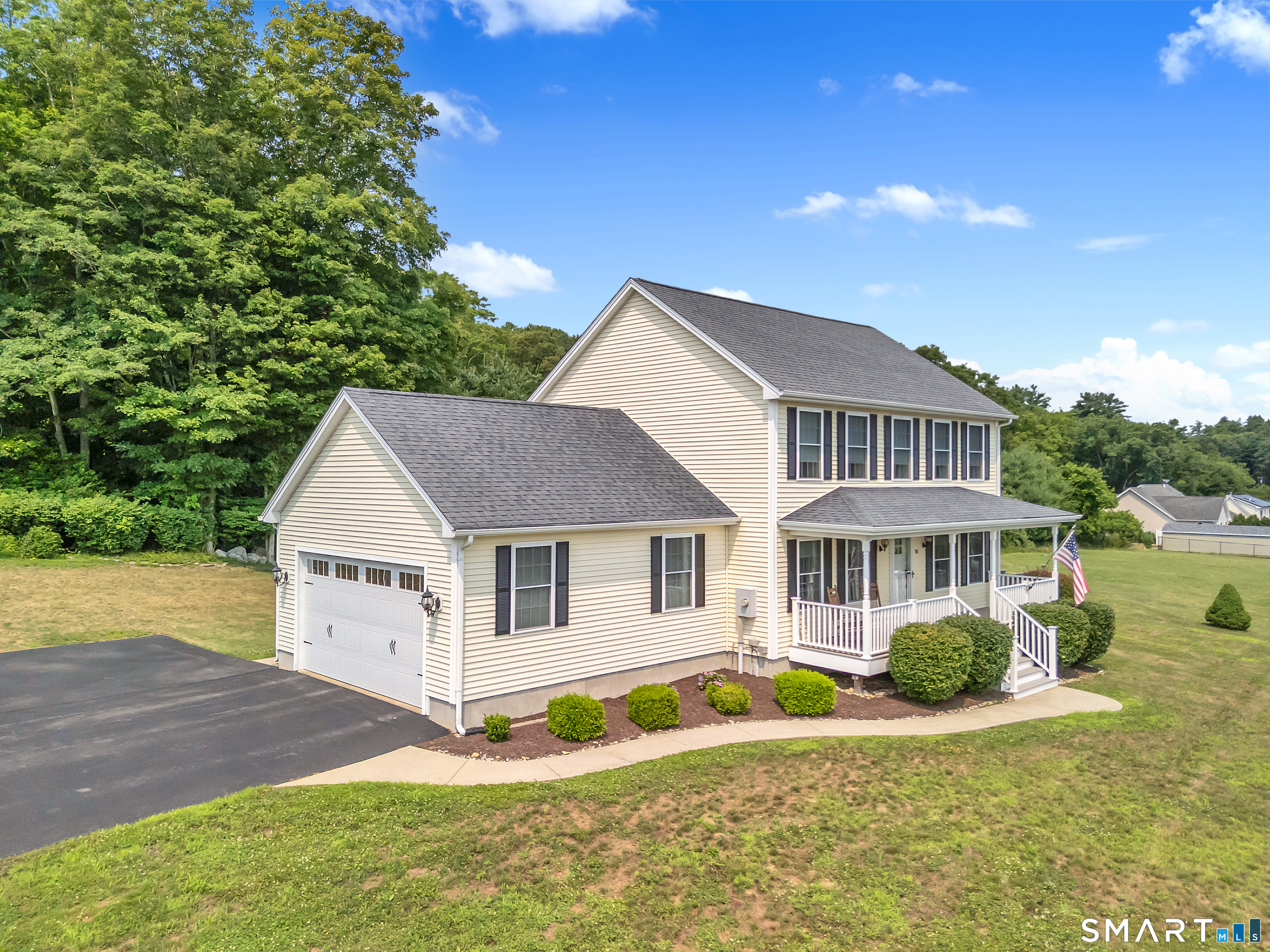70 Noah's Way Sprague, CT 06330 - Photo 2 of 33