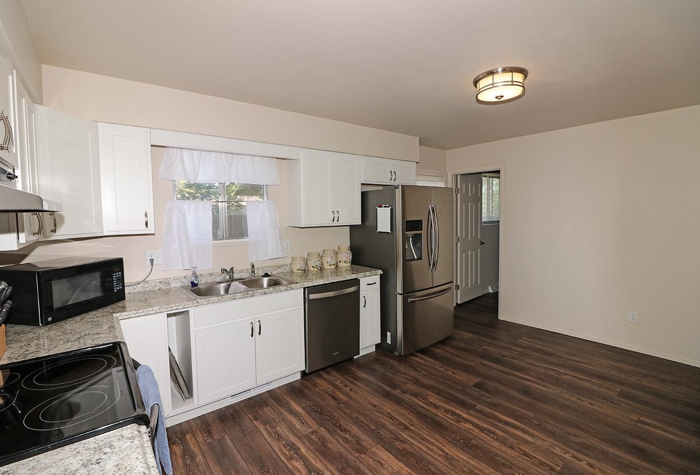 568 Court Road Grand Junction, CO 81501 - Photo 7 of 34 Gallery Image 7
