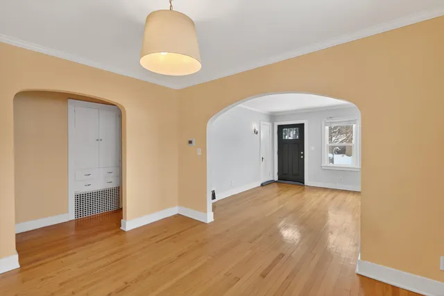 $200,000 | 304 Fairfax Avenue, Kalamazoo, MI 49001