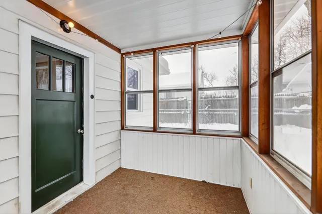 $200,000 | 304 Fairfax Avenue, Kalamazoo, MI 49001