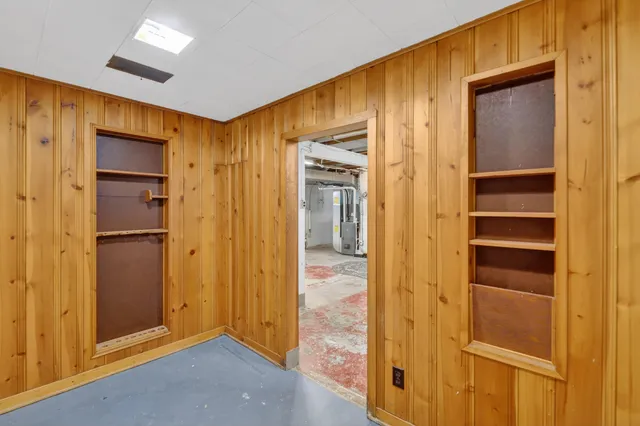 $200,000 | 304 Fairfax Avenue, Kalamazoo, MI 49001