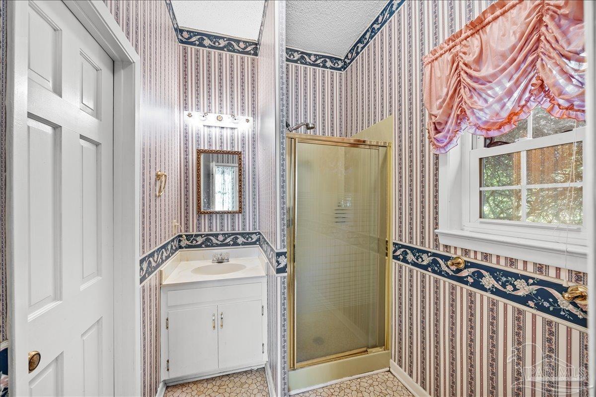 5560 Willard Norris Road Milton, FL 32570 - Photo 38 of 58