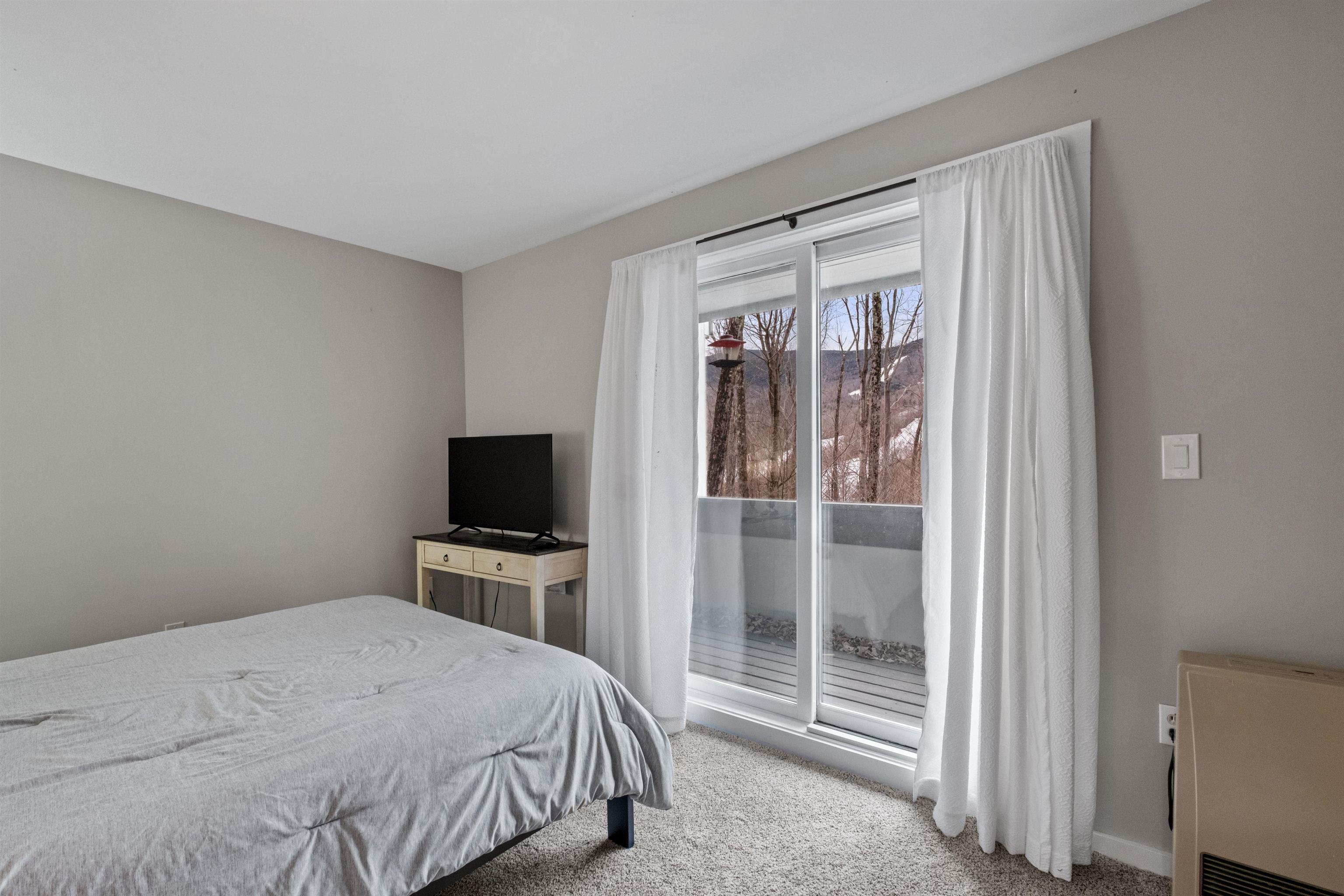 132 B Coolidge Falls Road, Unit B Lincoln, NH 03251 - Photo 27 of 37