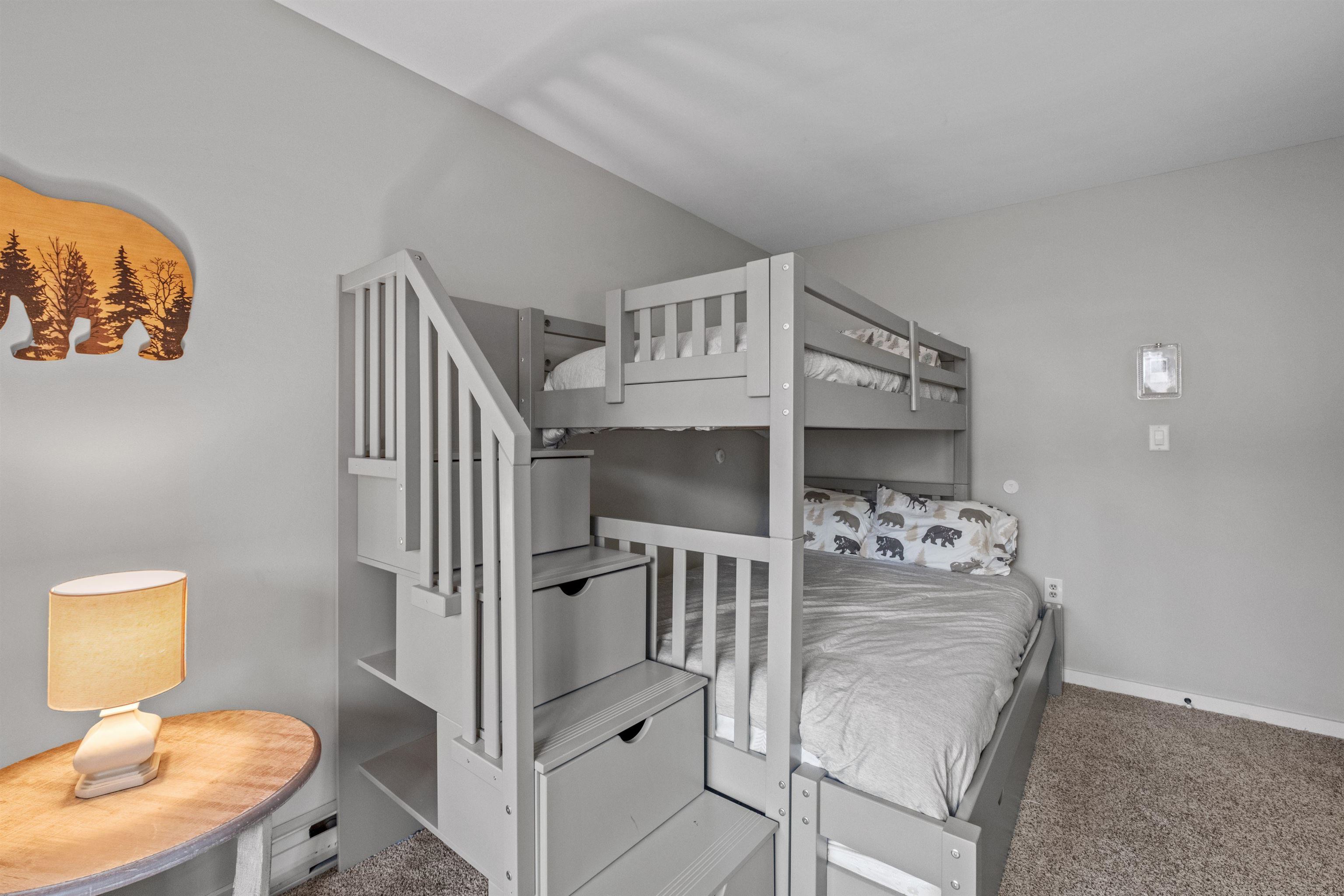 132 B Coolidge Falls Road, Unit B Lincoln, NH 03251 - Photo 31 of 37