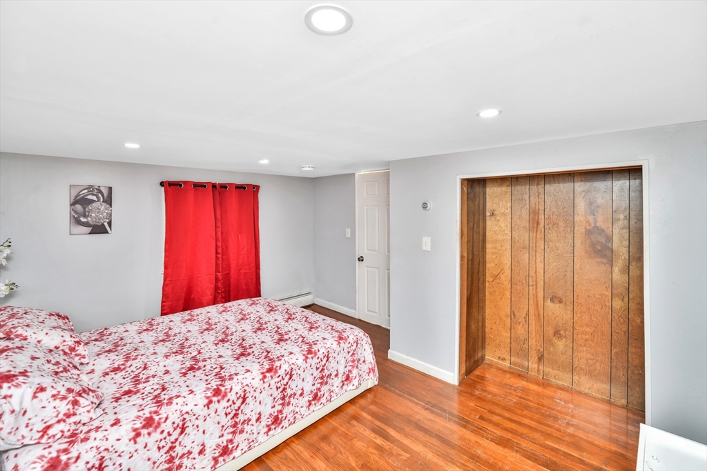 452 Tecumseh Street Fall River, MA 02721 - Photo 20 of 30