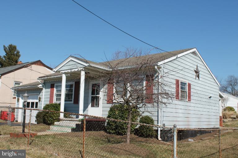 602 North Marshall Street Ranson, WV 25438 - Photo 1 of 28 Exterior (Front)