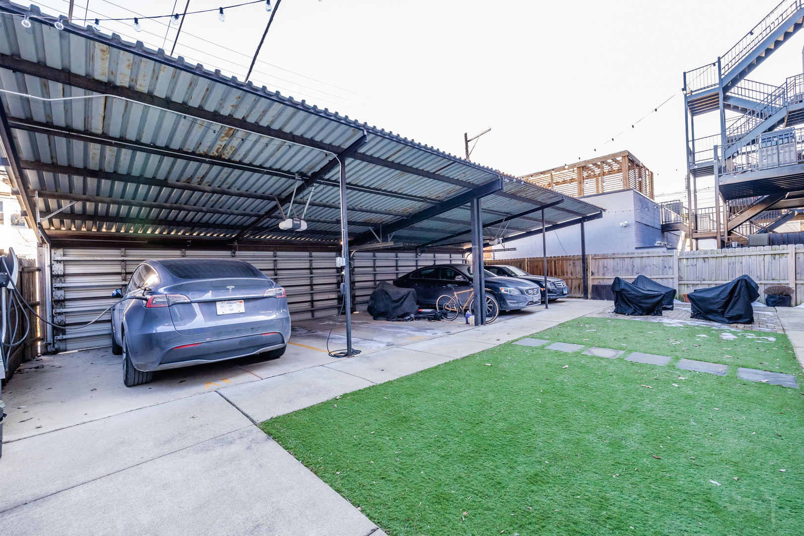 1647 North Artesian Avenue, Unit 1 Chicago, IL 60647 - Photo 31 of 32