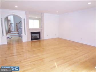 1185 Timbergate Drive Rydal, PA 19046 - Photo 8 of 11 Family Room