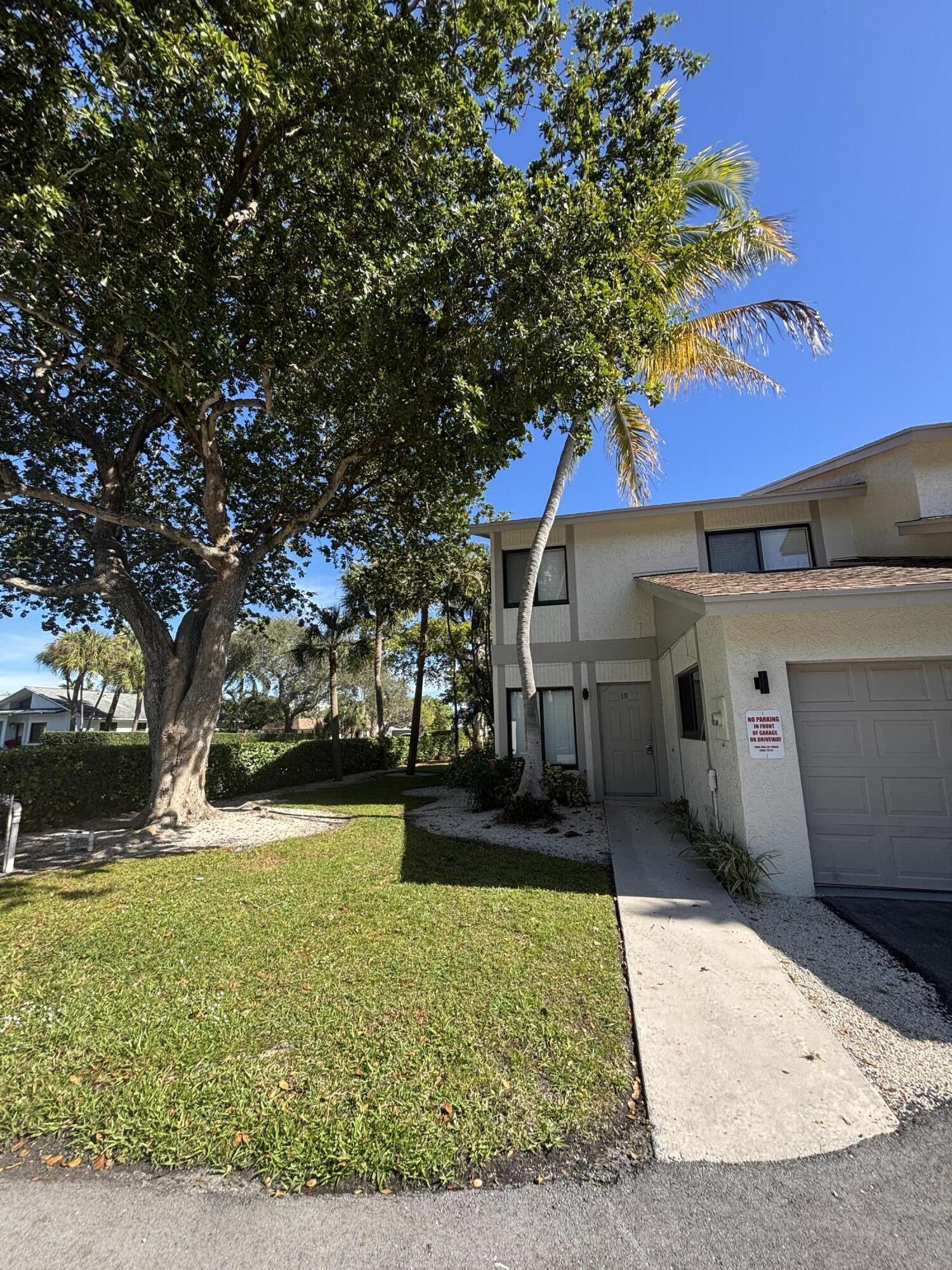 660 Coventry Street, Unit 6 Boca Raton, FL 33487 - Photo 4 of 21 IMG_5326