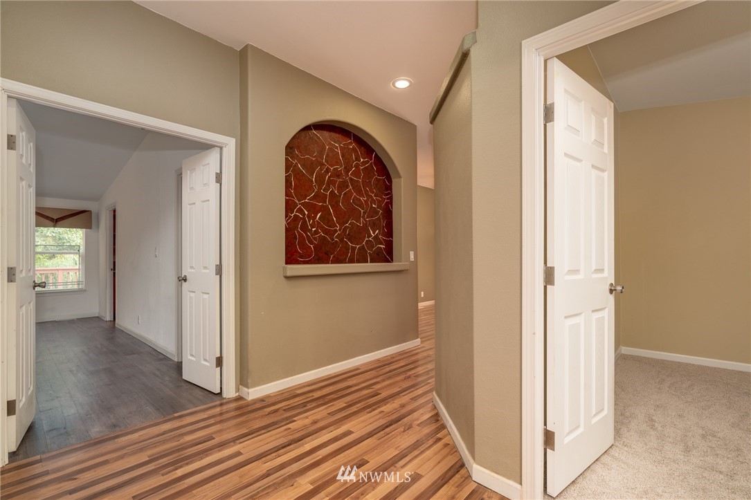4185 Junco Road Greenbank, WA 98253 - Photo 15 of 25 Gallery Image 15