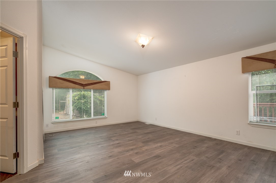4185 Junco Road Greenbank, WA 98253 - Photo 17 of 25 Gallery Image 17