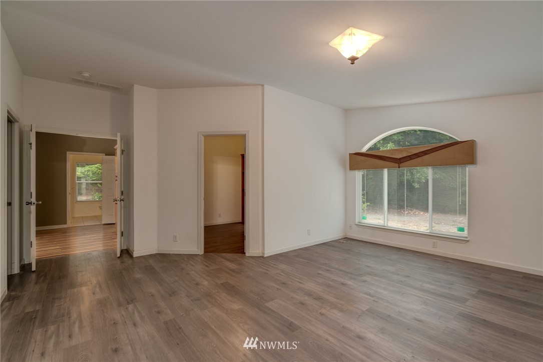 4185 Junco Road Greenbank, WA 98253 - Photo 18 of 25 Gallery Image 18