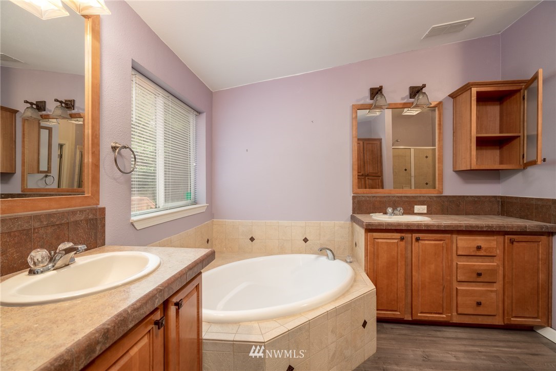 4185 Junco Road Greenbank, WA 98253 - Photo 20 of 25 Gallery Image 20