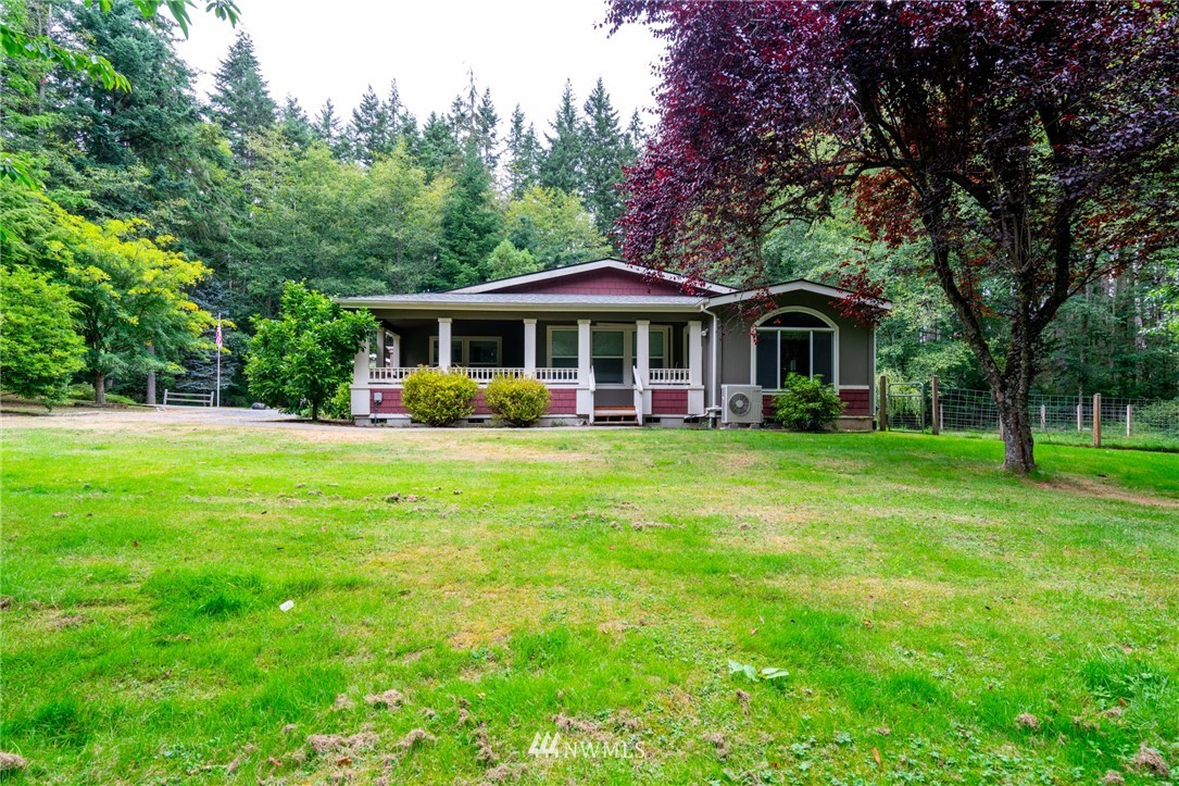 4185 Junco Road Greenbank, WA 98253 - Photo 3 of 25 Gallery Image 3
