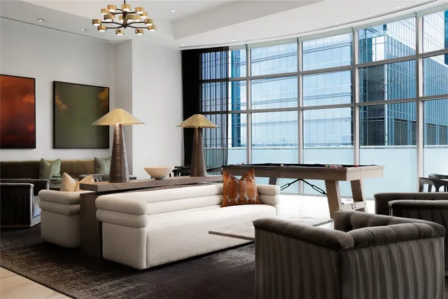 $3,500 | 200 Congress Avenue, Unit 33BB, Austin, TX 78701