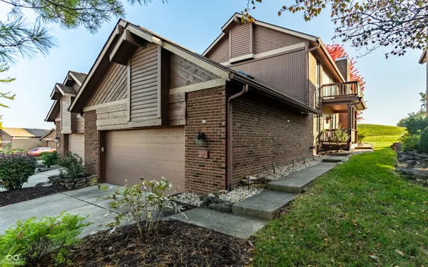 $399,900 | 373 Exeter Court, Greenwood, IN 46143