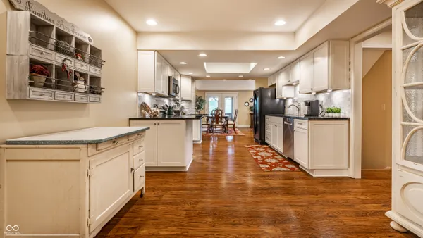 $378,900 | 373 Exeter Court, Greenwood, IN 46143
