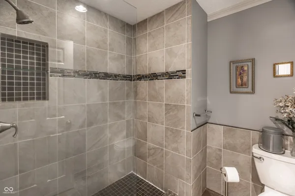 $378,900 | 373 Exeter Court, Greenwood, IN 46143