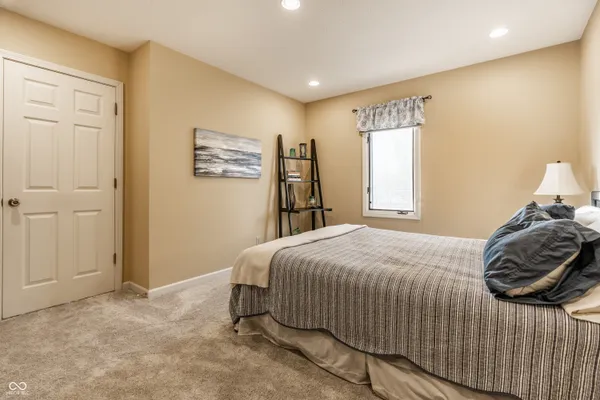 $399,900 | 373 Exeter Court, Greenwood, IN 46143