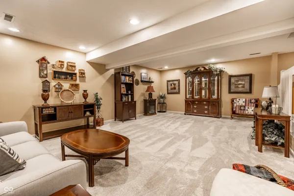 $378,900 | 373 Exeter Court, Greenwood, IN 46143
