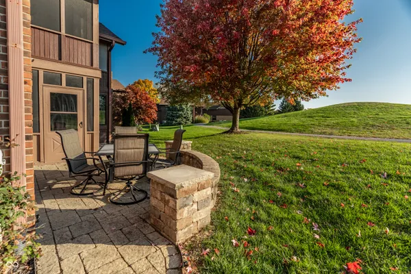 $378,900 | 373 Exeter Court, Greenwood, IN 46143