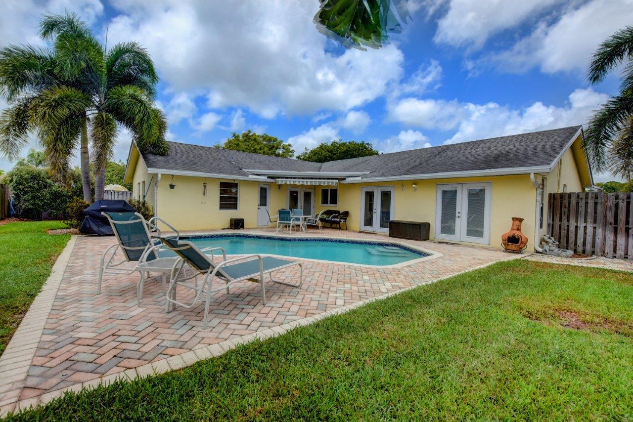 9726 Ohio Place Boca Raton, FL 33434 - Photo 26 of 29 Pool