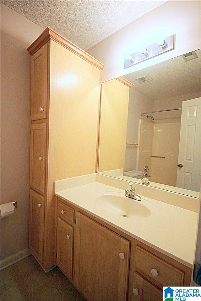 121 Park Pl Way Alabaster, AL 35007 - Photo 12 of 46
