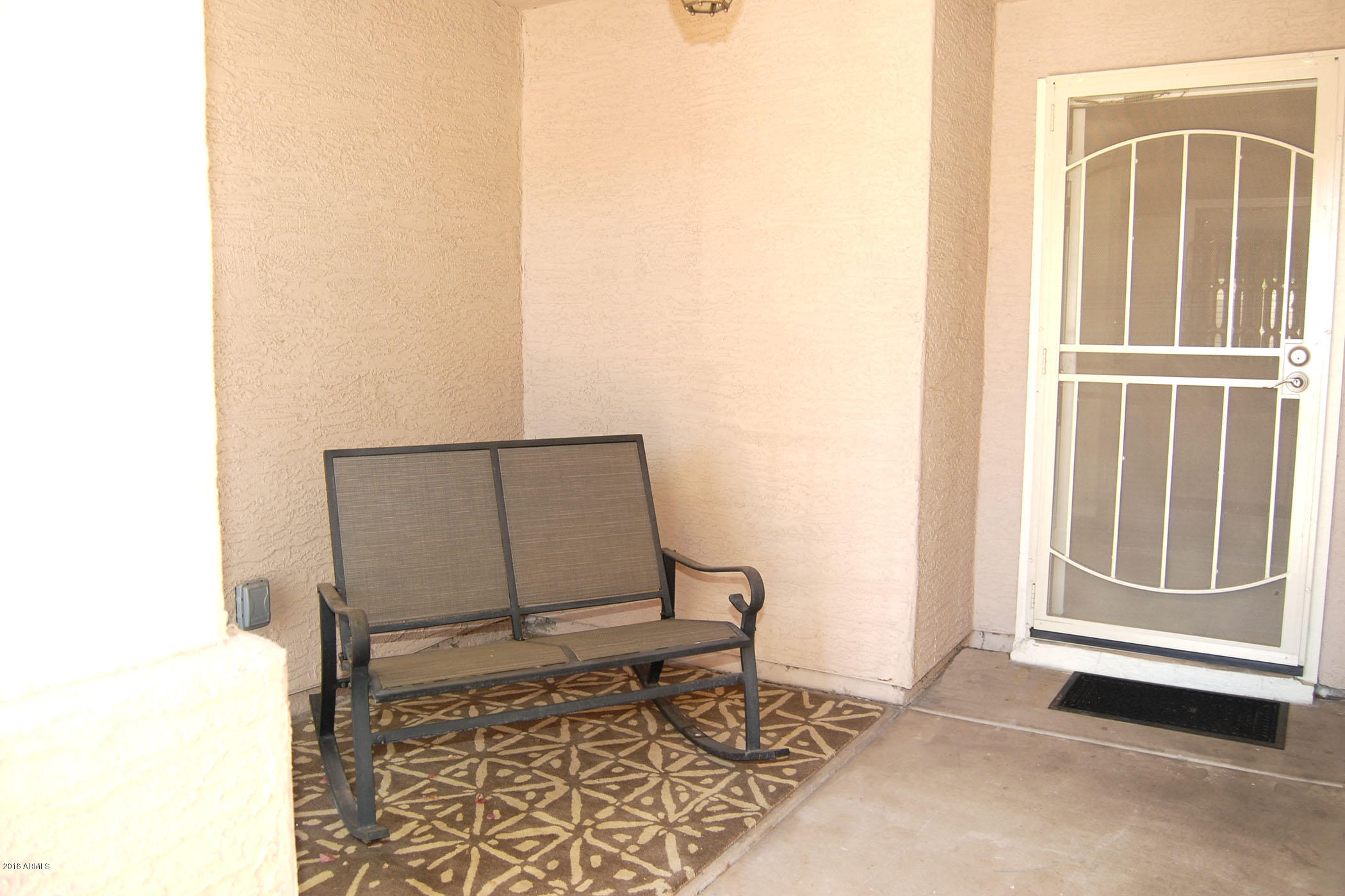 3343 East Escuda Road Phoenix, AZ 85050 - Photo 2 of 17 Front Patio