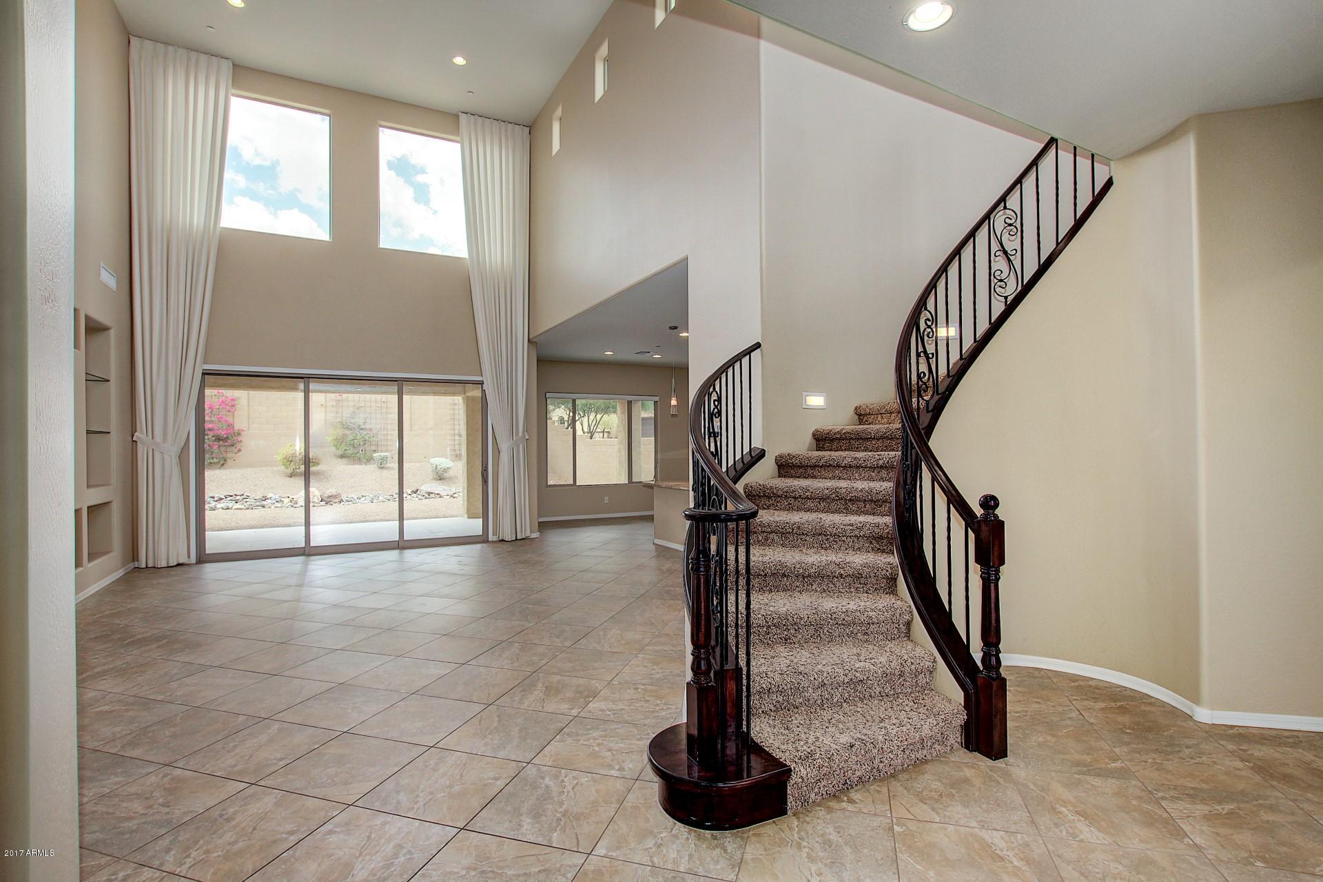 1528 West Red Bird Road Phoenix, AZ 85085 - Photo 11 of 42 Great Room Entry