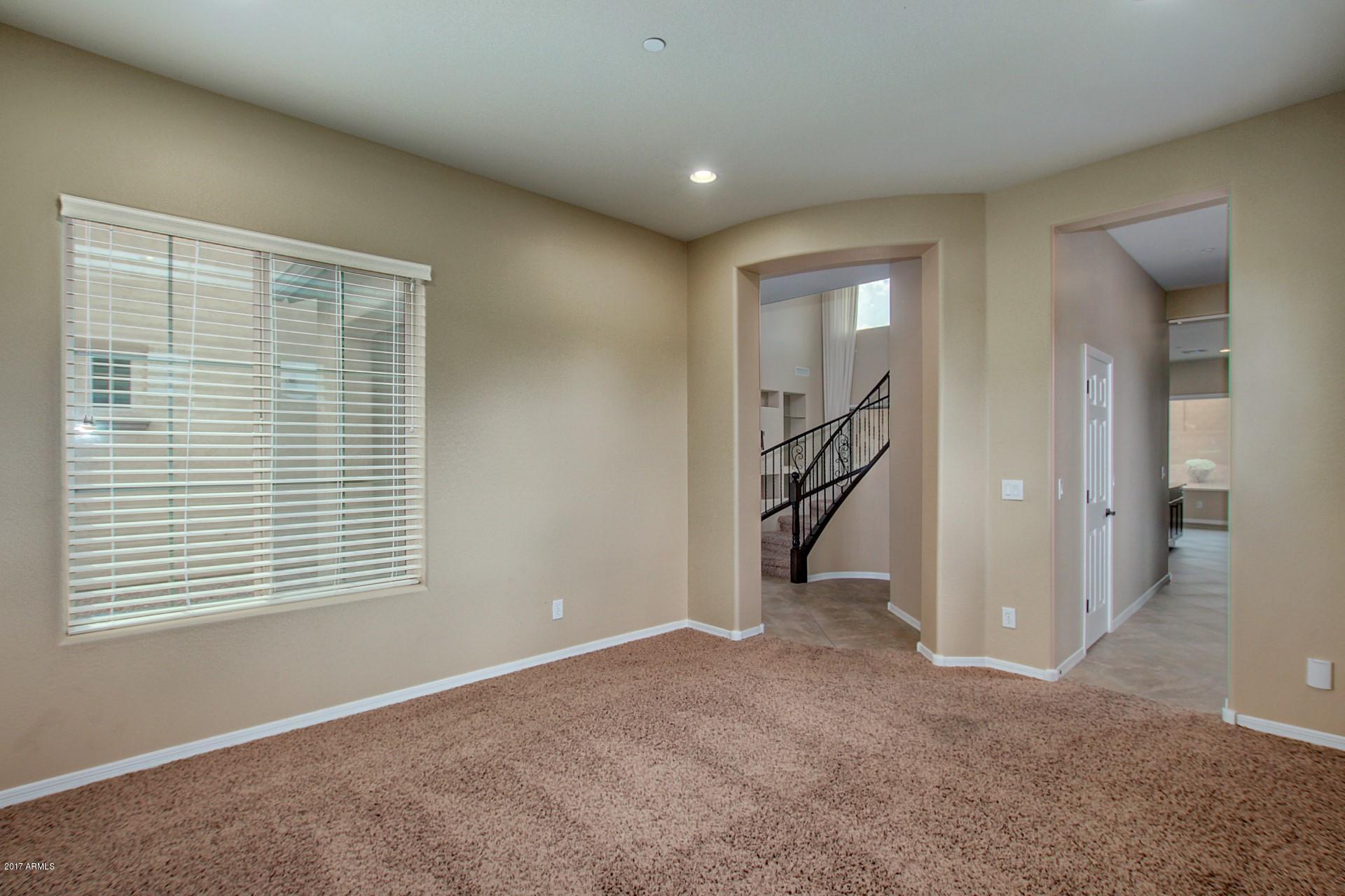 1528 West Red Bird Road Phoenix, AZ 85085 - Photo 19 of 42 Dining Room 2