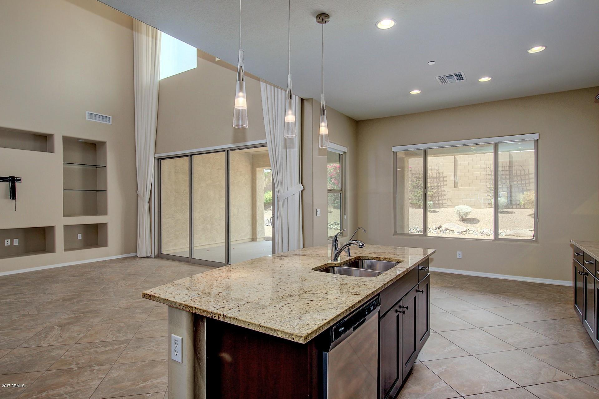 1528 West Red Bird Road Phoenix, AZ 85085 - Photo 5 of 42 Kitchen 4