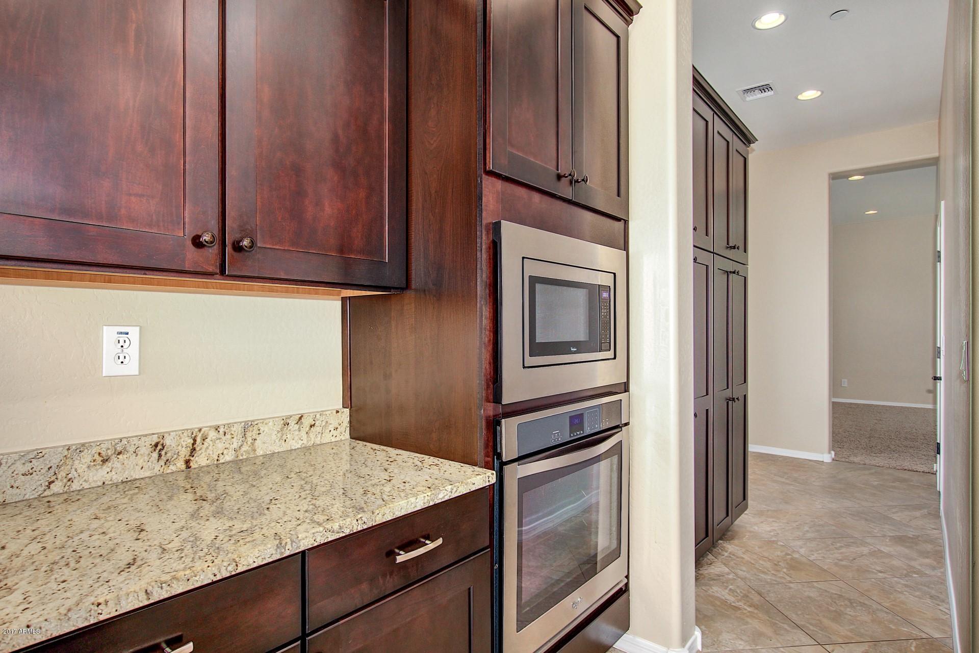 1528 West Red Bird Road Phoenix, AZ 85085 - Photo 8 of 42 Kitchen 6