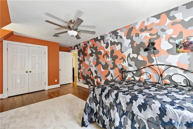 a very nice looking room with a rug