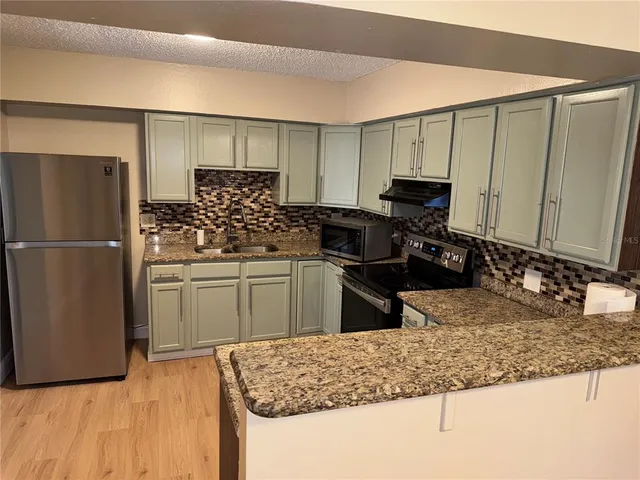 $2,150 | 613 Carol Terrace, Unit MAIN, Kissimmee, FL 34744