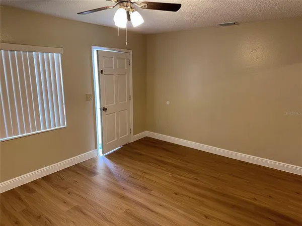 $2,000 | 613 Carol Terrace, Unit MAIN, Kissimmee, FL 34744