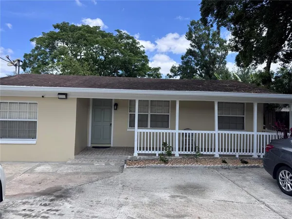 $2,000 | 613 Carol Terrace, Unit MAIN, Kissimmee, FL 34744