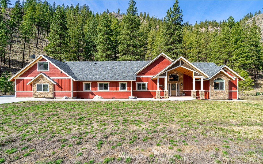 4530 Navarre Coulee Road Chelan, WA 98816 - Photo 1 of 40 Gallery Image 1