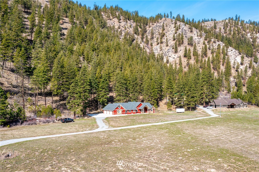 4530 Navarre Coulee Road Chelan, WA 98816 - Photo 34 of 40 Gallery Image 34