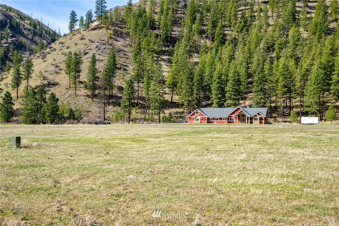 4530 Navarre Coulee Road Chelan, WA 98816 - Photo 40 of 40 Gallery Image 40