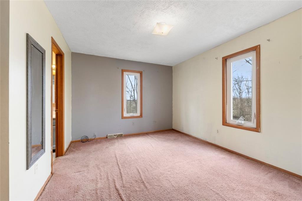 147 Valley View Road Eighty Four, PA 15330 - Photo 22 of 43 Gallery Image 22