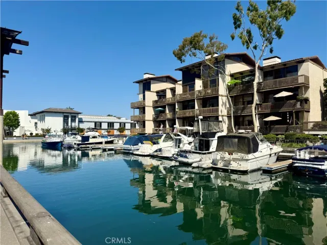 $3,150 | 9116 Marina Pacifica Drive North, Long Beach, CA 90802