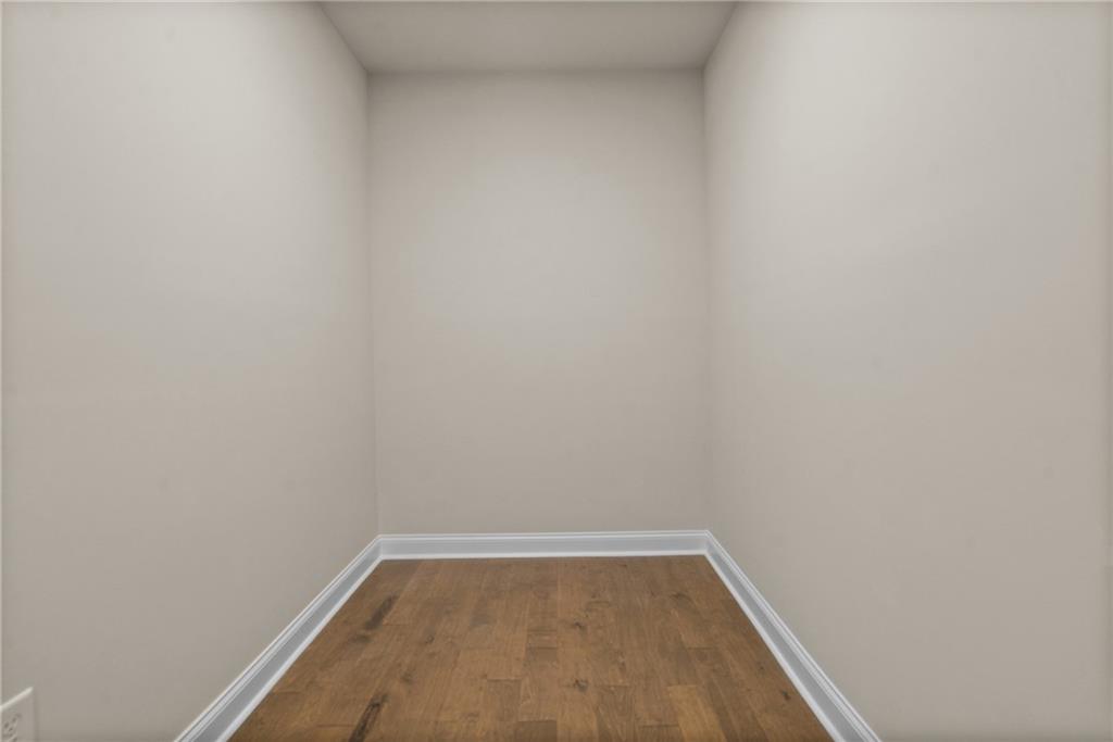 579 Pearl Street Cumming, GA 30040 - Photo 20 of 30 a view of a small space