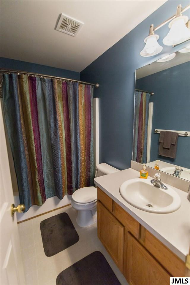 8040 Jordan Road Jackson, MI 49201 - Photo 9 of 31 Photo 9