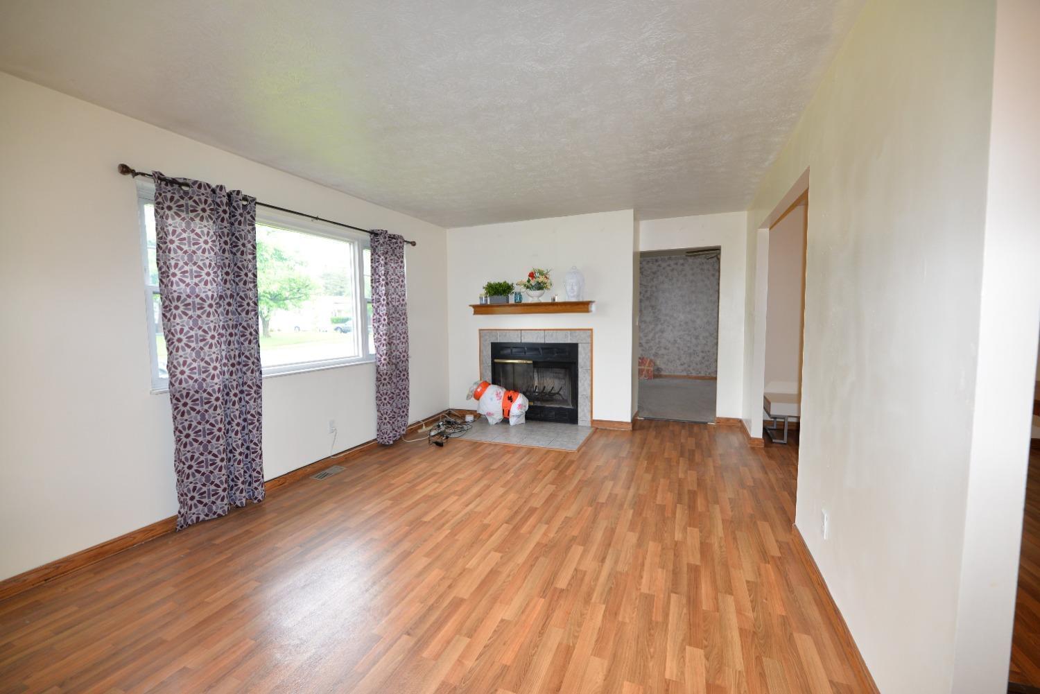 6158 Ricky Drive Fairfield, OH 45014 - Photo 5 of 35 Gallery Image 5