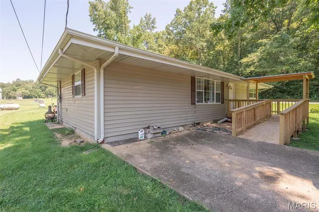$149,900 | 13 Wayne 357b, Piedmont, MO 63957