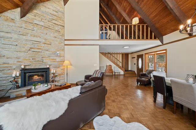$650,000 | W5511 Cool Hill Drive, La Grange, WI 53121