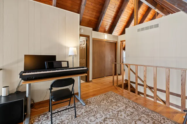 $650,000 | W5511 Cool Hill Drive, La Grange, WI 53121