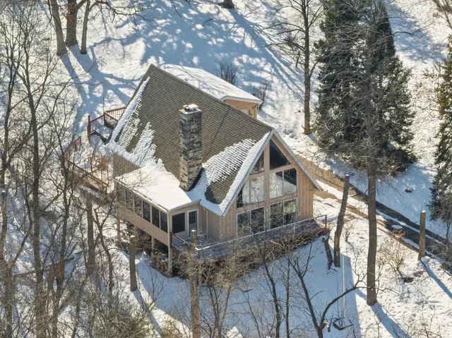 $650,000 | W5511 Cool Hill Drive, La Grange, WI 53121