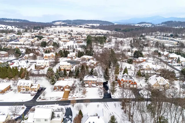 $649,500 | 3092 Briarwood Court, Harrisonburg, VA 22801